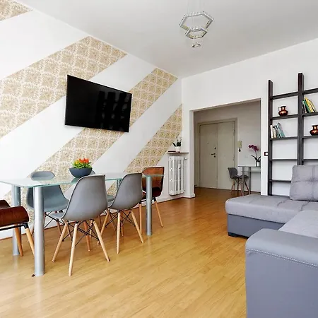 Apartment Merulana S.peter Rom