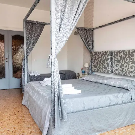 Merulana S.peter Apartment