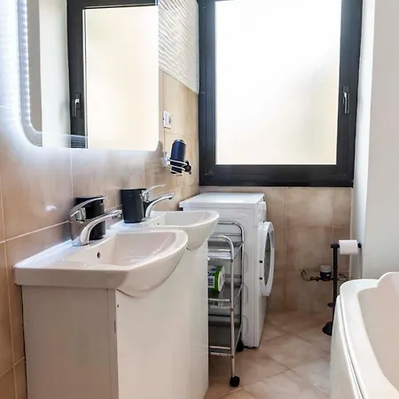 Apartment Merulana S.peter *