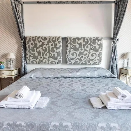 Merulana S.peter Apartment *