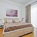 Apartman Merulana S.peter