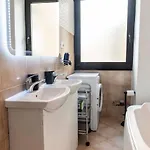 Apartman Merulana S.peter *